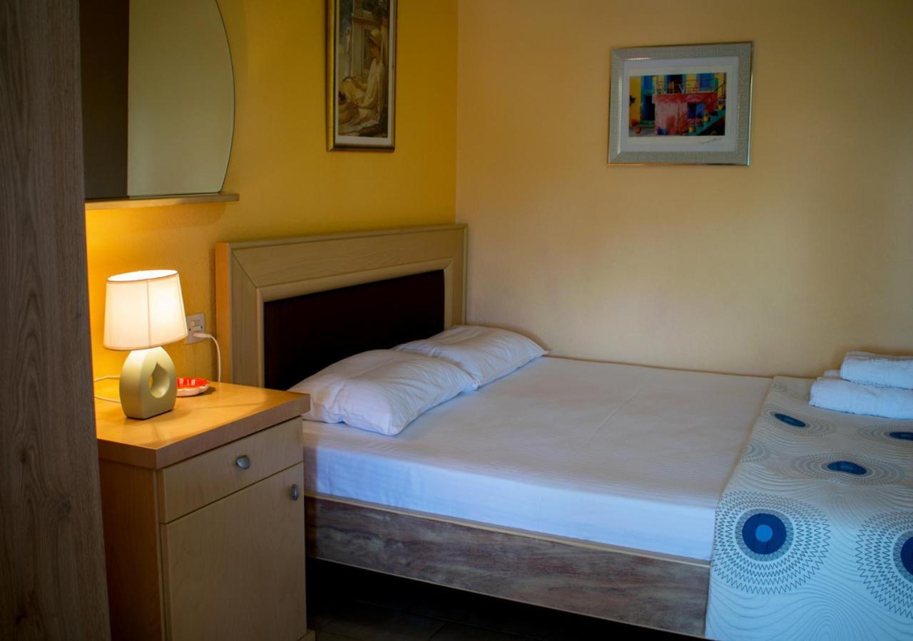 Studios And Apartments Meri Νέο Κλήμα Εξωτερικό φωτογραφία